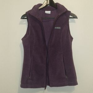 Columbia fleece vest size Small